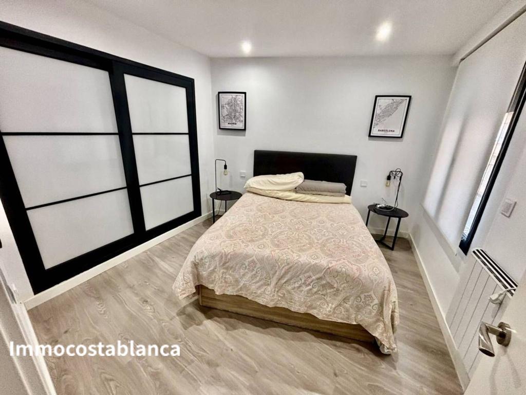 Квартира в Аликанте, 75 м², 225 000 €, фото 2, объявление 79617216