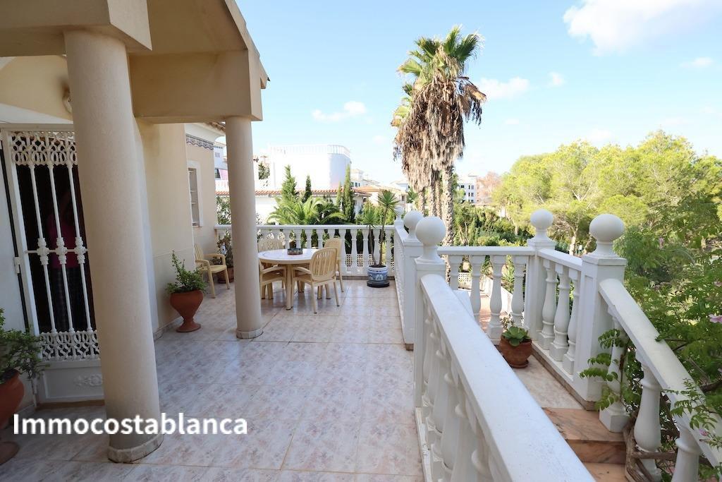 Вилла в Ориуэла Коста, 308 м², 850 000 €, фото 2, объявление 12697216