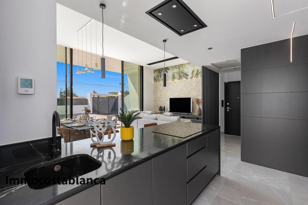 Вилла в Торревьехе, 120 м², 700 000 €, фото 2, объявление 16367536