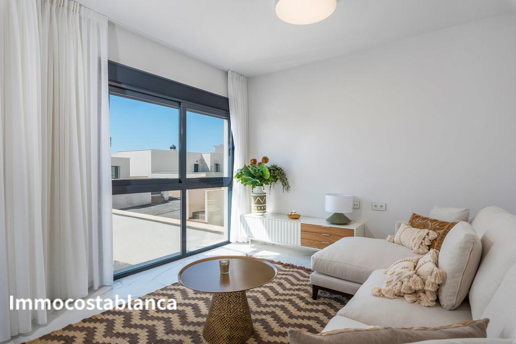 Коттедж в Сан-Мигель-де-Салинасе, 92 м², 375 000 €, фото 2, объявление 14055536