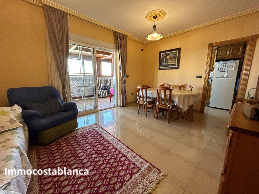 5-комн. квартира в Торревьехе, 100 м², 370 000 €, фото 1, объявление 63772256