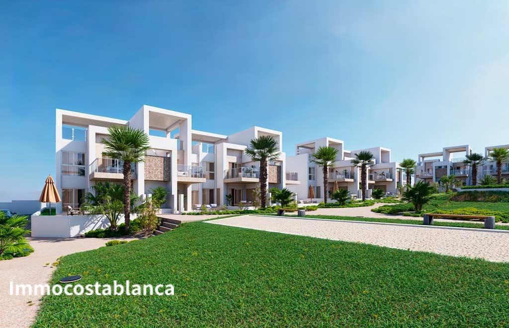 Квартира в Рохалесе, 73 м², 364 000 €, фото 1, объявление 55307536