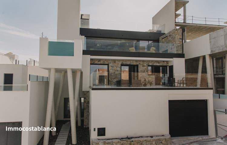 Вилла в Рохалесе, 256 м², 995 000 €, фото 3, объявление 65681136