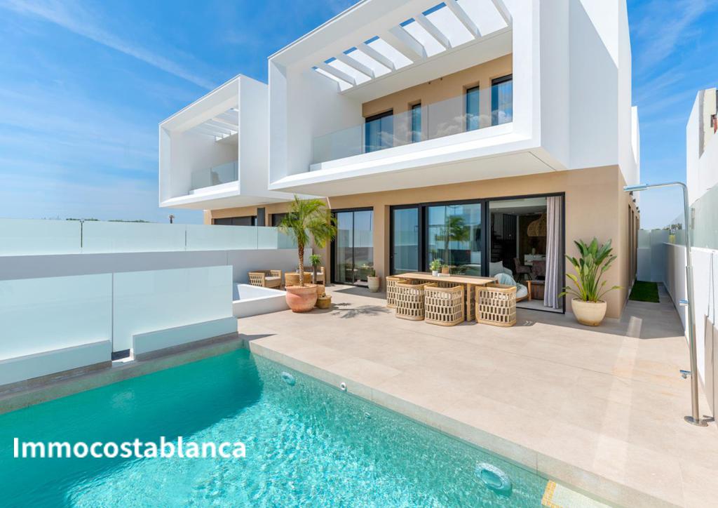 Вилла в Долоресе, 190 м², 415 000 €, фото 1, объявление 52690016
