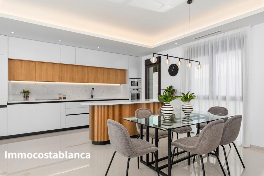 Вилла в Сьюдад-Кесада, 174 м², 766 000 €, фото 9, объявление 2839536