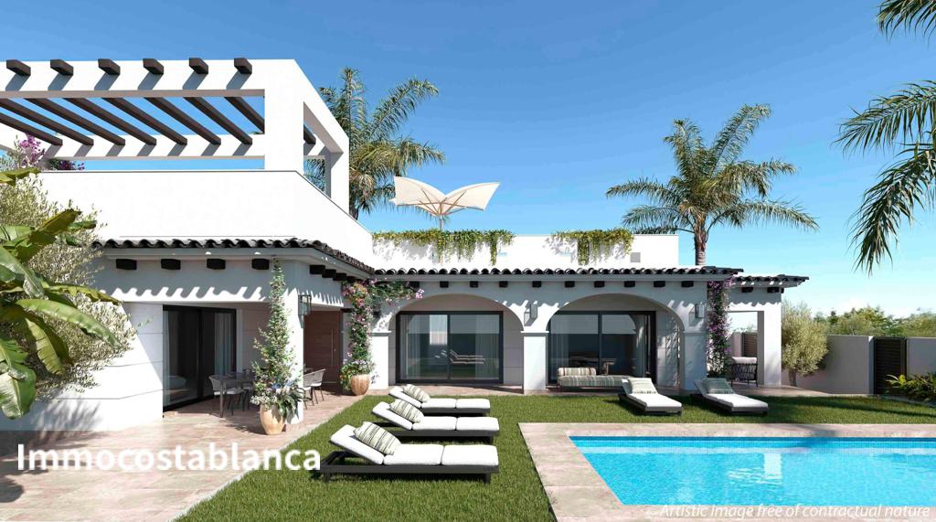 Вилла в Сьюдад-Кесада, 174 м², 766 000 €, фото 1, объявление 2839536