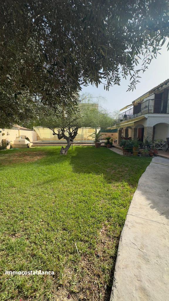 Вилла в Ориуэла Коста, 360 м², 735 000 €, фото 10, объявление 73497216