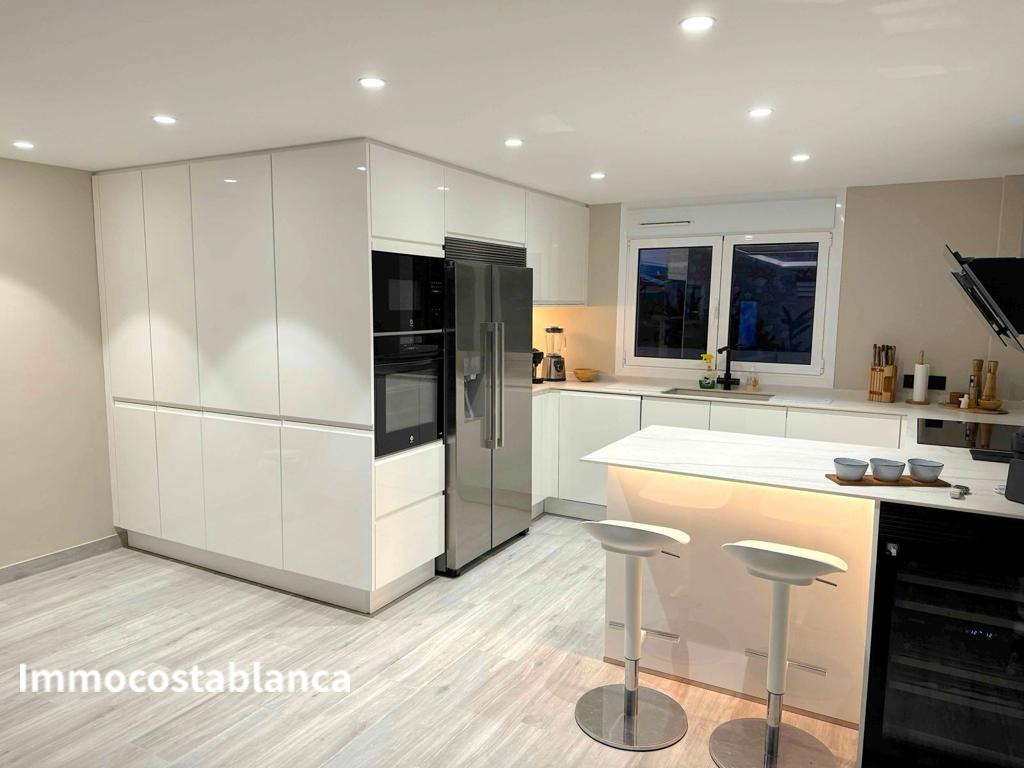 Вилла в Эль Альбире, 350 м², 1 195 000 €, фото 9, объявление 25497216