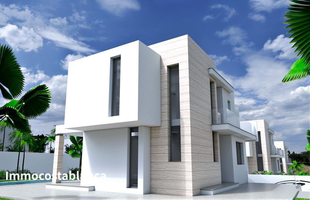 Вилла в Торревьехе, 185 м², 780 000 €, фото 10, объявление 77773936