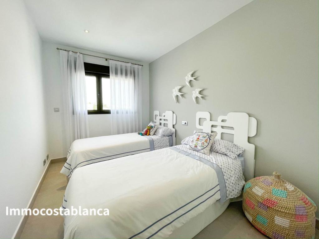 Квартира в Деэса де Кампоамор, 230 000 €, фото 1, объявление 3713616