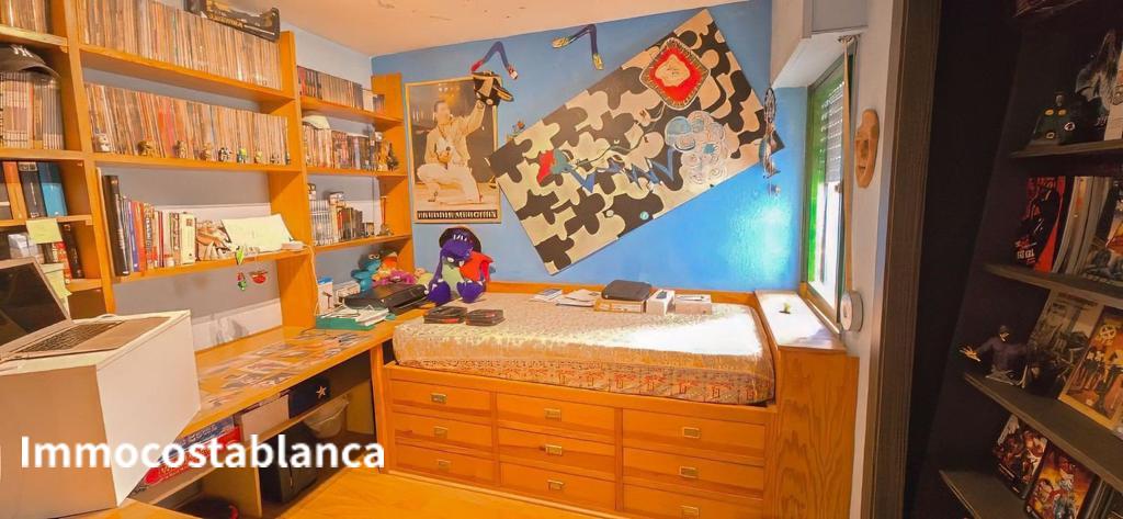 Квартира в Аликанте, 118 м², 259 000 €, фото 2, объявление 24497216