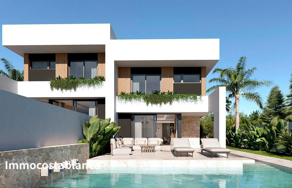 Вилла в Ориуэла Коста, 140 м², 559 000 €, фото 1, объявление 40546816