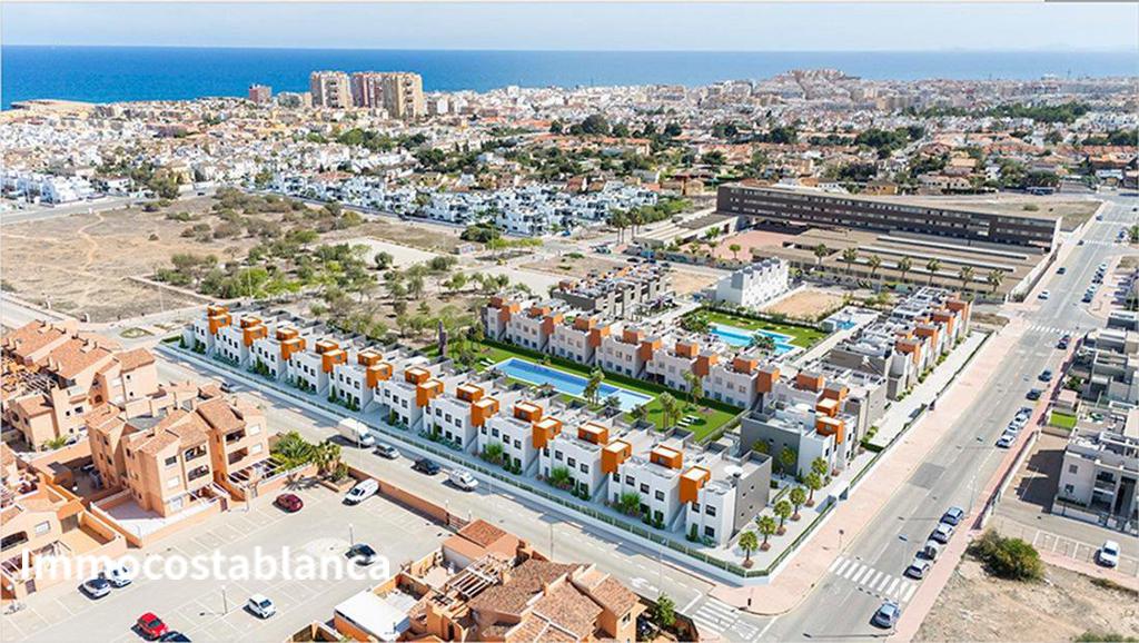 Коттедж в Торревьехе, 79 м², 294 000 €, фото 8, объявление 67727536