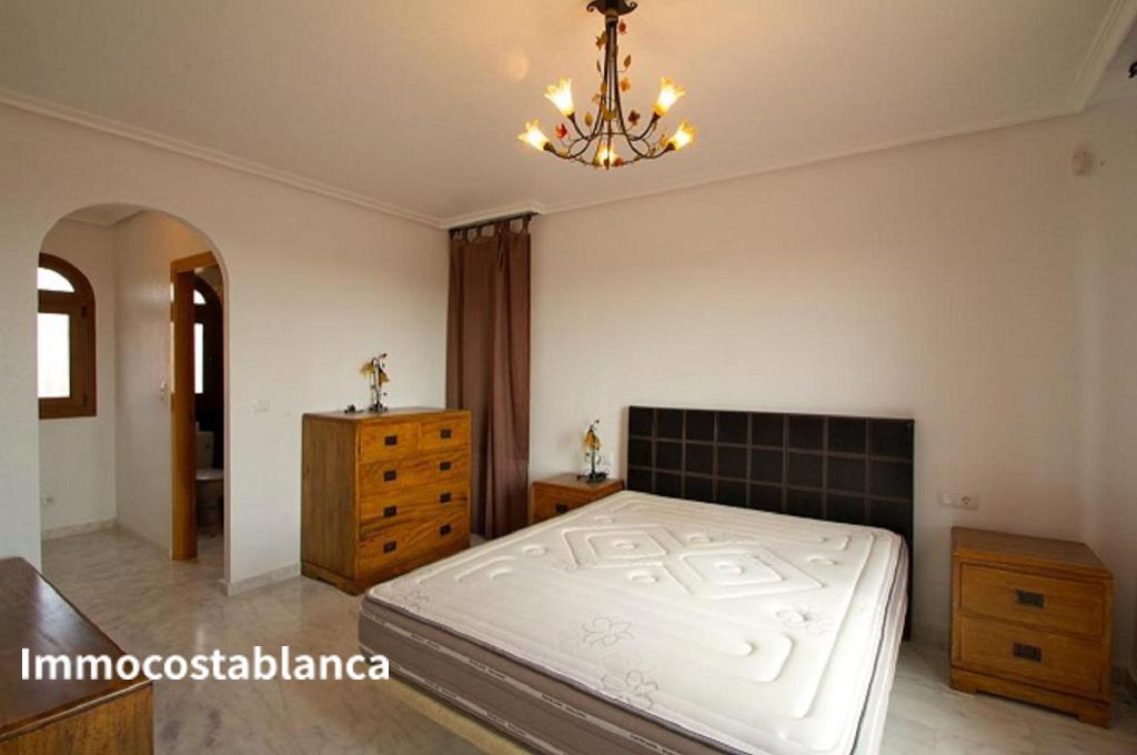 7-комн. вилла в Сан-Мигель-де-Салинасе, 208 м², 285 000 €, фото 9, объявление 28074168