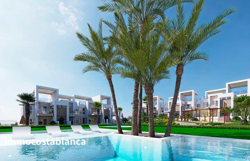 Квартира в Рохалесе, 73 м², 358 000 €, фото 4, объявление 187536