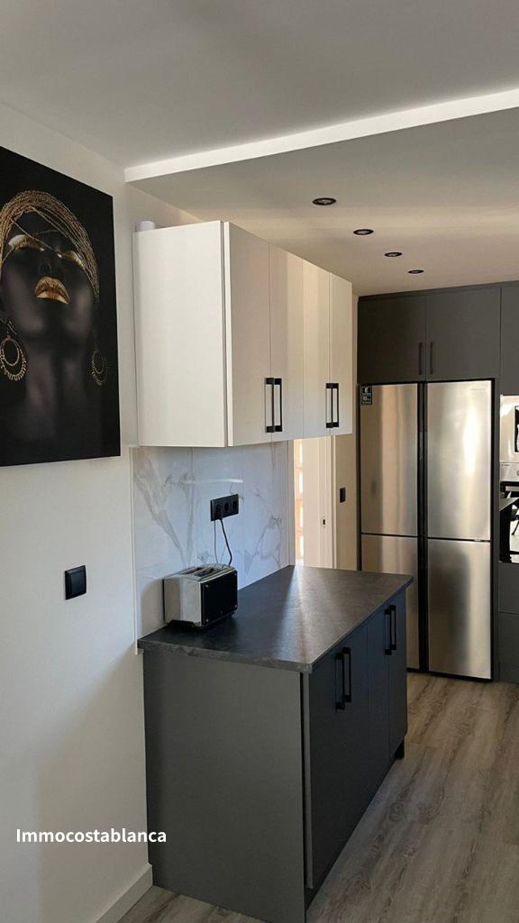 Квартира в Бенидорме, 97 м², 370 000 €, фото 2, объявление 59343536