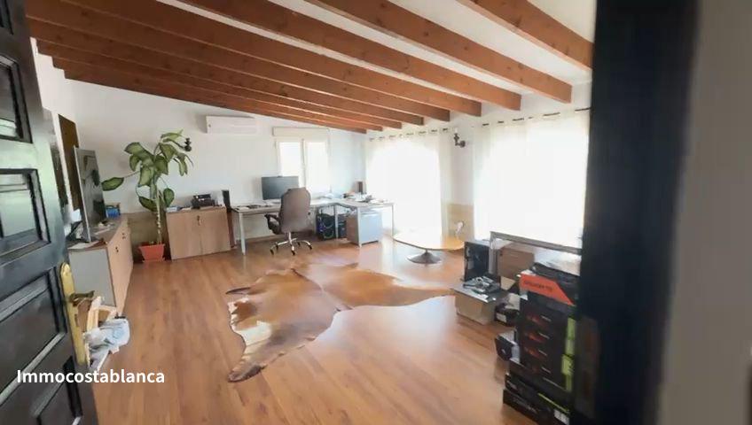 Коттедж в Кальпе, 718 м², 890 000 €, фото 3, объявление 9869936