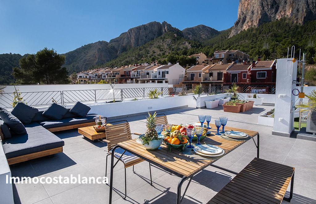 Вилла в Полопе, 200 м², 470 000 €, фото 3, объявление 62934736