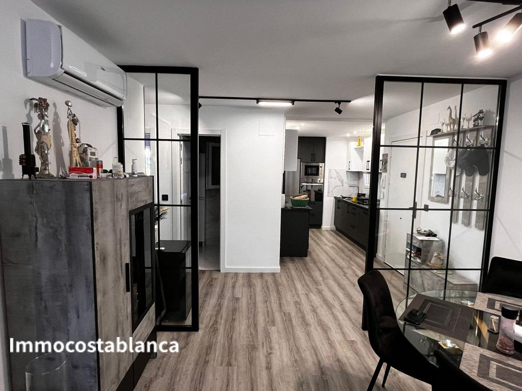 Квартира в Бенидорме, 97 м², 370 000 €, фото 1, объявление 59343536