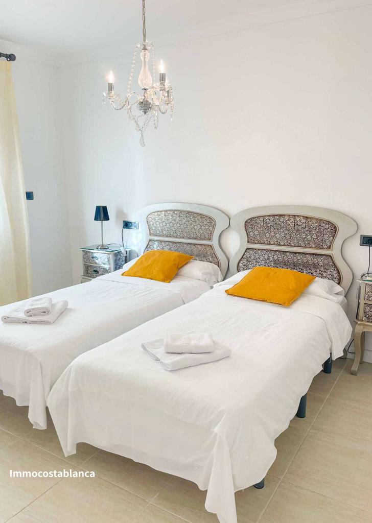 Квартира в Бенисе, 110 м², 335 000 €, фото 8, объявление 53879536