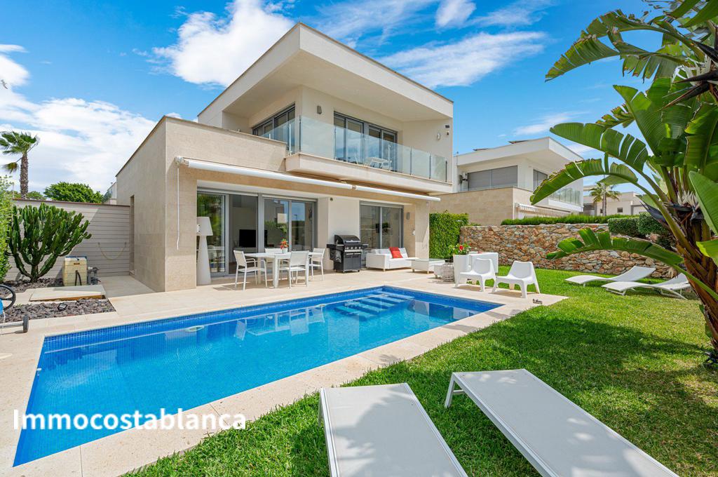 Вилла в Ориуэла Коста, 119 м², 479 000 €, фото 2, объявление 28617216