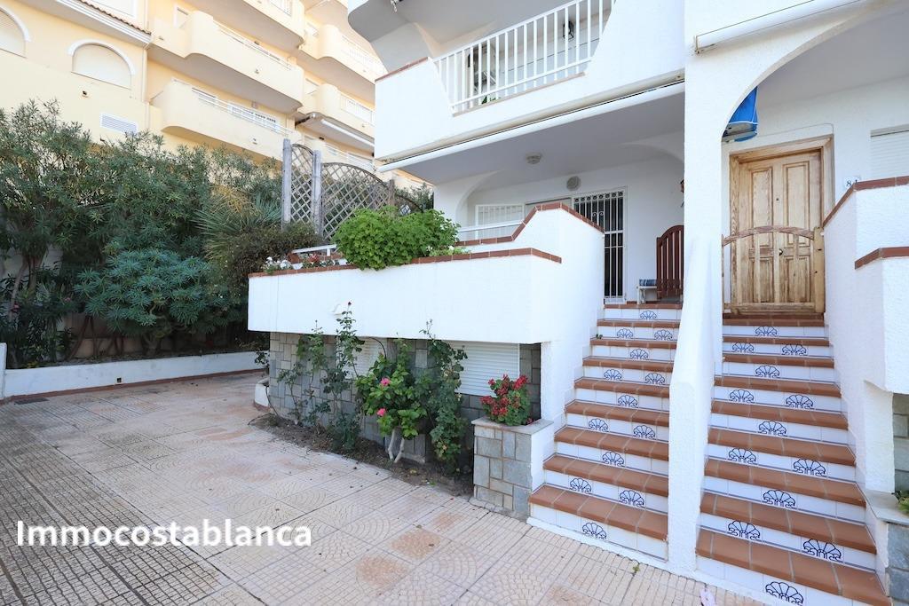 Коттедж в Ориуэла Коста, 81 м², 300 000 €, фото 2, объявление 13417216