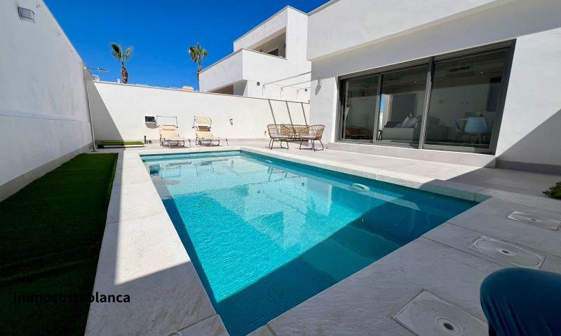 Вилла в Ориуэла Коста, 440 000 €, фото 2, объявление 79817216