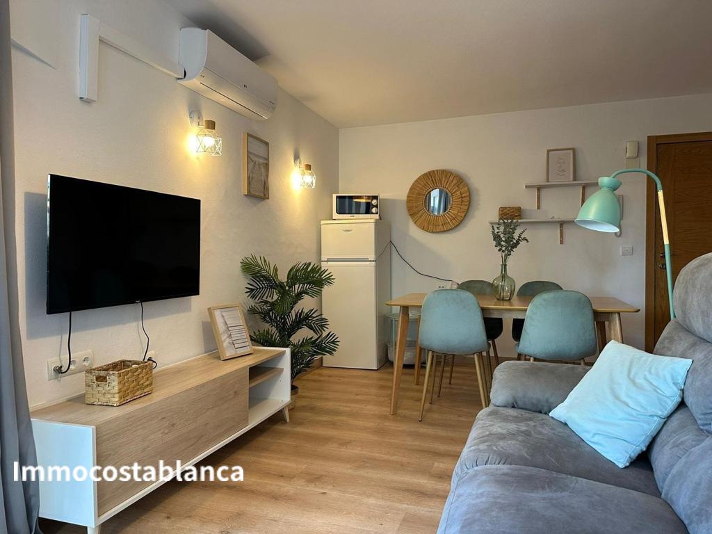 Квартира в Бенидорме, 55 м², 250 000 €, фото 2, объявление 38741856