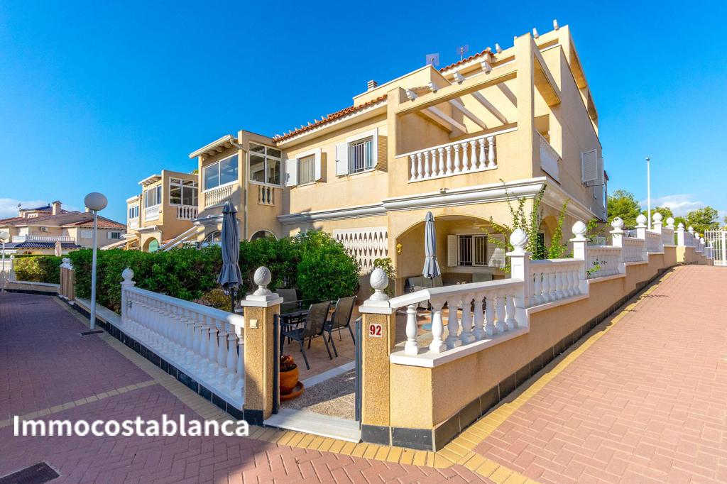 Квартира в Ориуэла Коста, 104 м², 275 000 €, фото 1, объявление 45417216