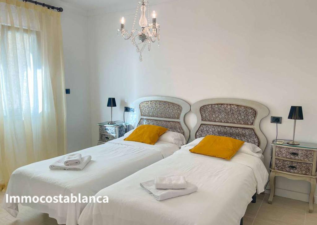 Квартира в Бенисе, 110 м², 335 000 €, фото 5, объявление 53879536