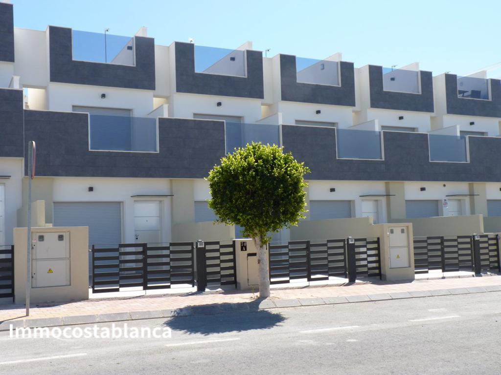 4-комн. таунхаус в Торре де ла Орадада, 90 м², 230 000 €, фото 1, объявление 47538248