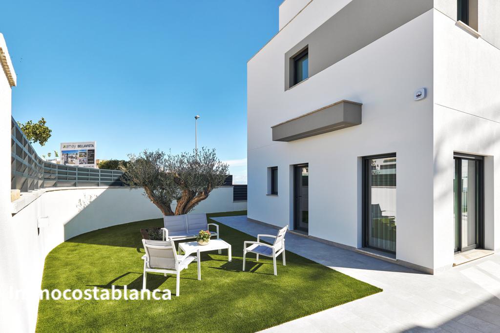 Вилла в Сан-Мигель-де-Салинасе, 237 м², 699 000 €, фото 9, объявление 60200416