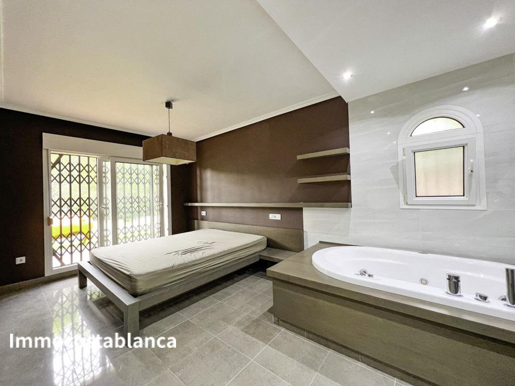 Квартира в Деэса де Кампоамор, 240 м², 680 000 €, фото 7, объявление 13492896