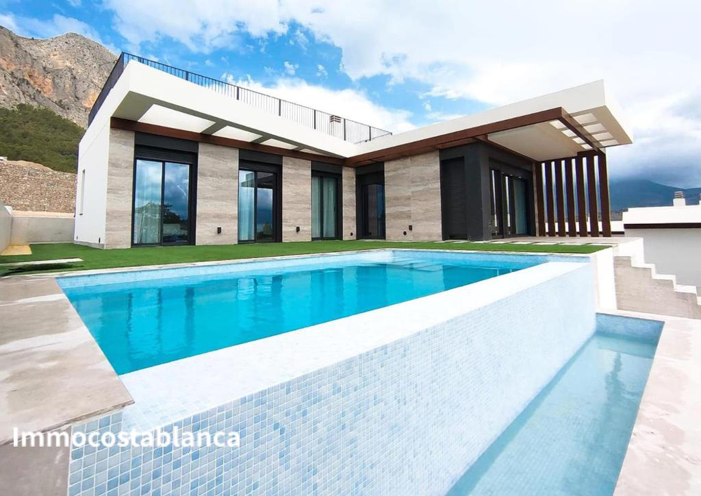 Вилла в Полопе, 103 м², 514 000 €, фото 1, объявление 43186016