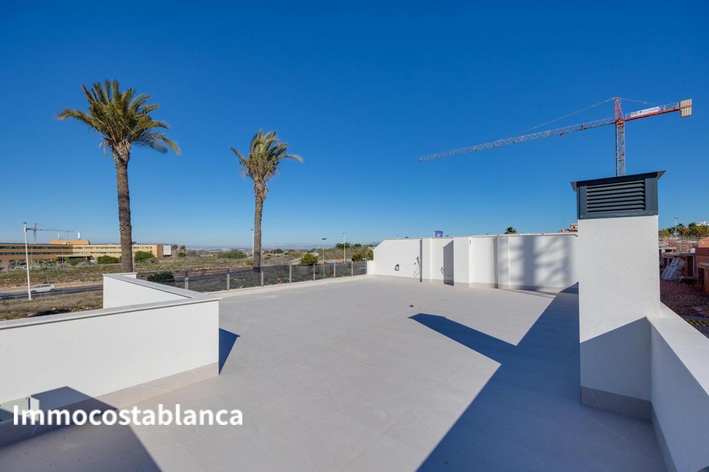 Вилла в Торревьехе, 141 м², 595 000 €, фото 6, объявление 17967536