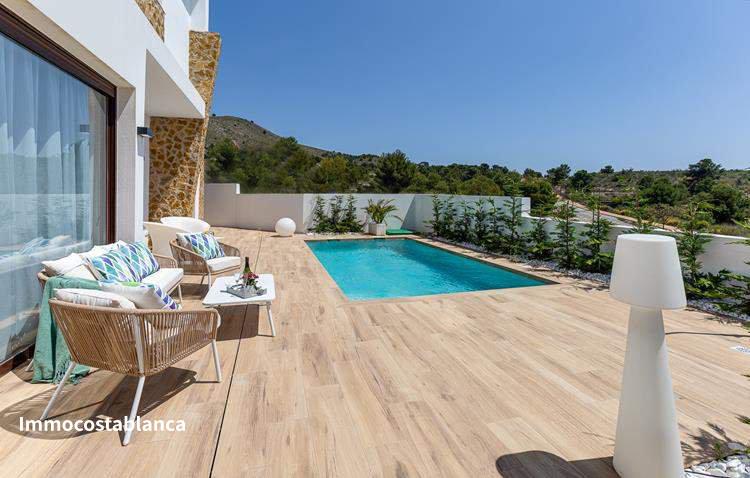 Вилла в Финестрате, 213 м², 735 000 €, фото 2, объявление 39015456