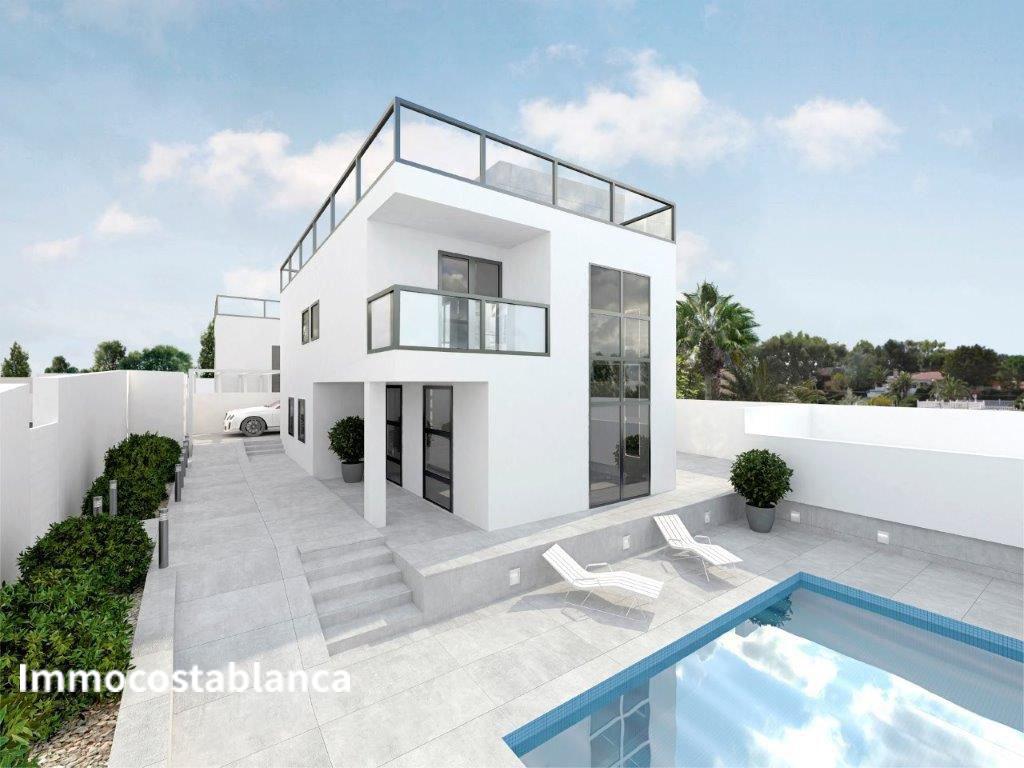 Коттедж в Торревьехе, 180 м², 625 000 €, фото 1, объявление 1834328