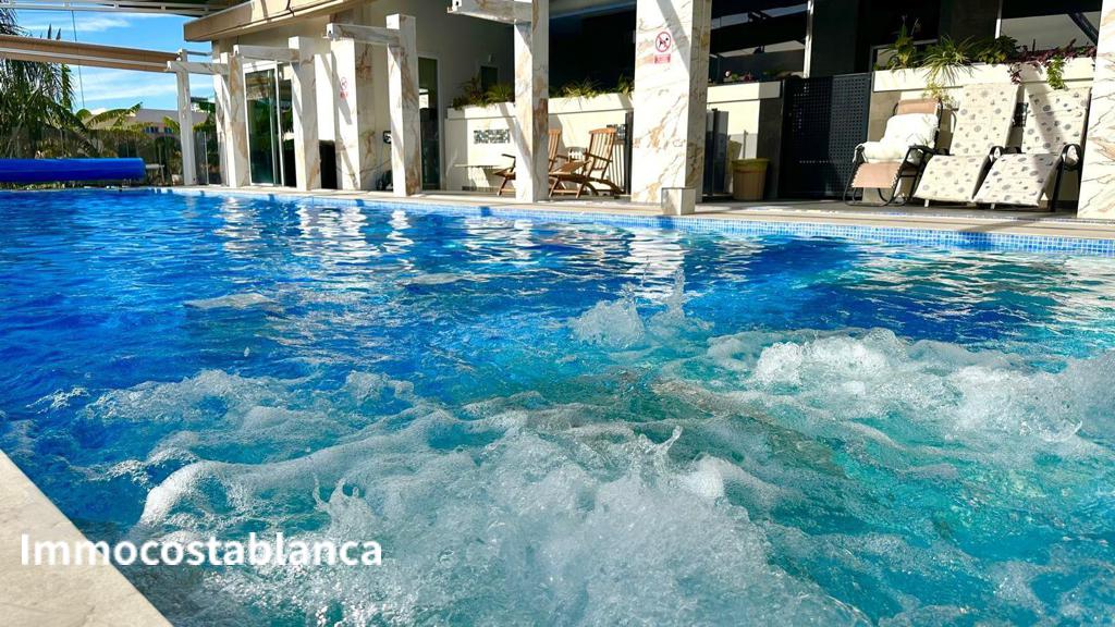 Квартира в Бенидорме, 103 м², 280 000 €, фото 6, объявление 44697216