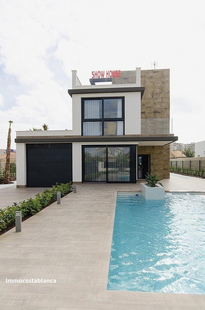 Вилла в Ориуэла Коста, 157 м², 995 000 €, фото 2, объявление 31159536