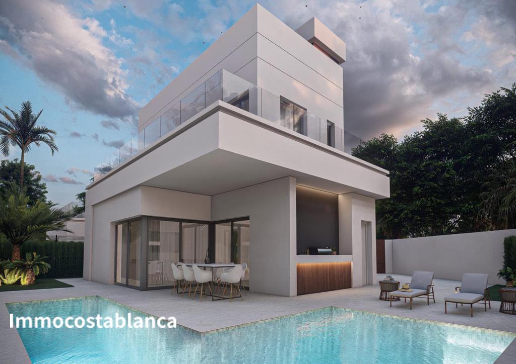Вилла в Эль Альбире, 420 м², 890 000 €, фото 1, объявление 53764416
