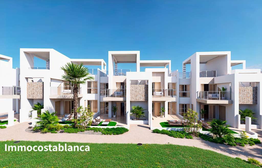 Квартира в Рохалесе, 73 м², 358 000 €, фото 1, объявление 187536