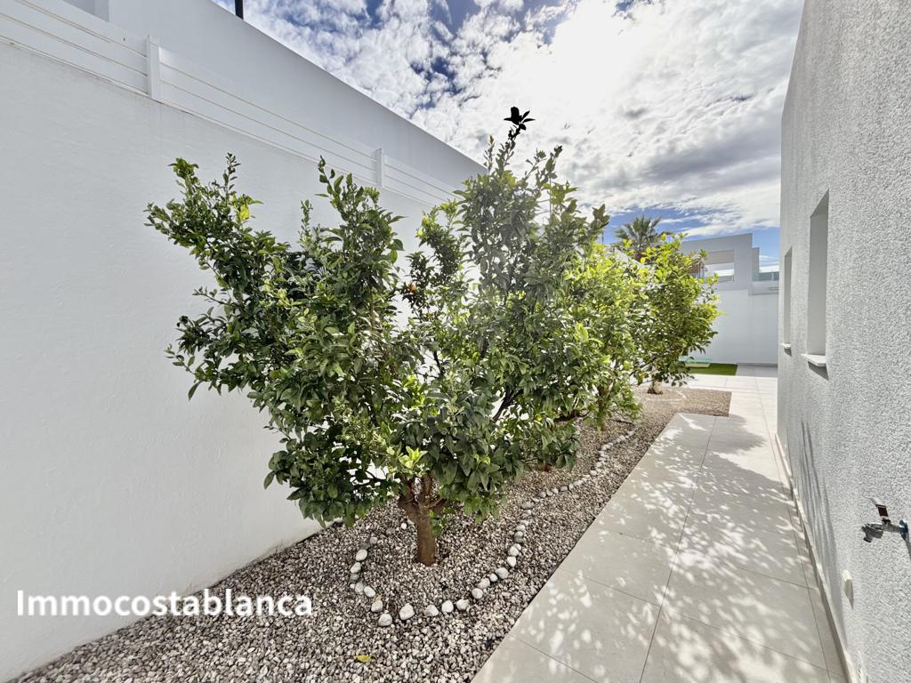 Вилла в Сьюдад-Кесада, 124 м², 570 000 €, фото 7, объявление 6193216