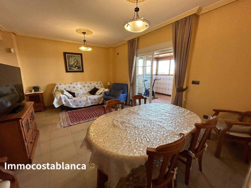 5-комн. квартира в Торревьехе, 100 м², 370 000 €, фото 1, объявление 63772256