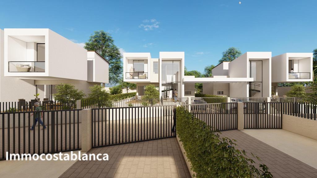 Вилла в Ла-Нусии, 125 м², 585 000 €, фото 1, объявление 53967536