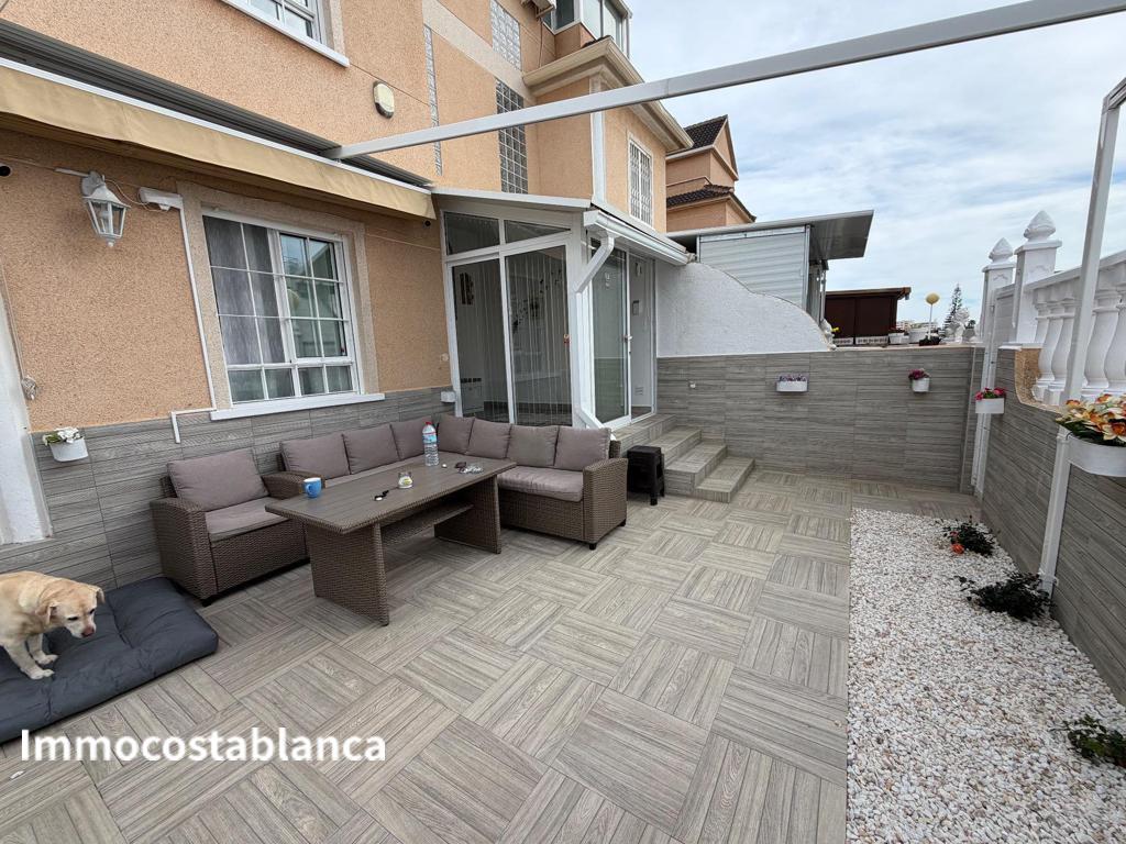 Квартира в Ориуэла Коста, 120 м², 284 000 €, фото 1, объявление 51097216