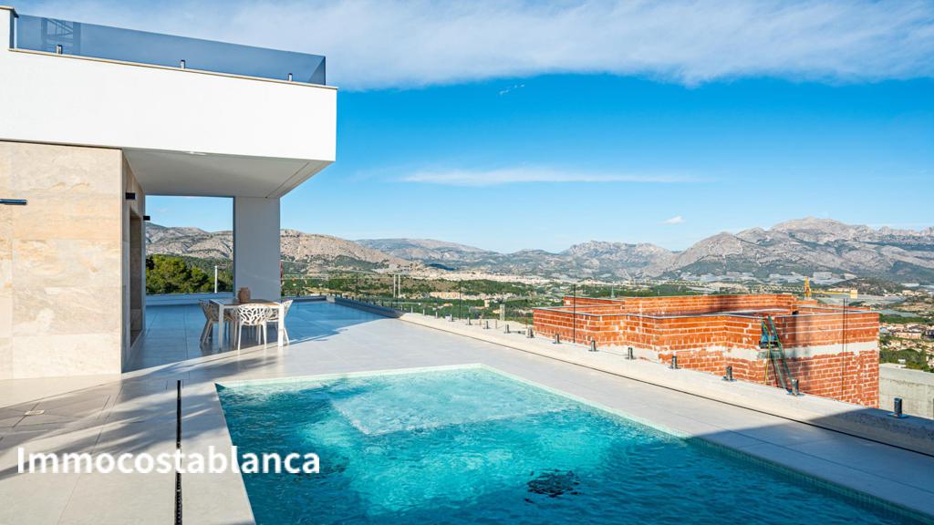 Вилла в Полопе, 659 000 €, фото 4, объявление 43130816
