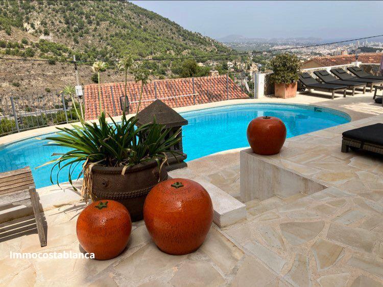 Вилла в Кальпе, 580 000 €, фото 3, объявление 51897216