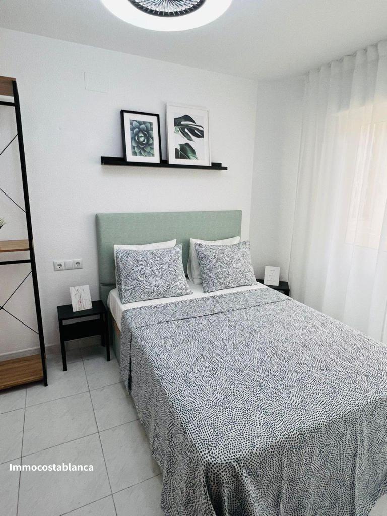 Квартира в Бенидорме, 92 м², 220 000 €, фото 10, объявление 51145216
