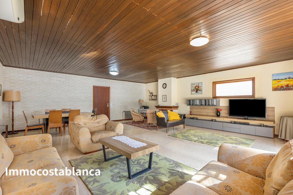 Вилла в Ориуэла Коста, 366 м², 670 000 €, фото 10, объявление 77983536