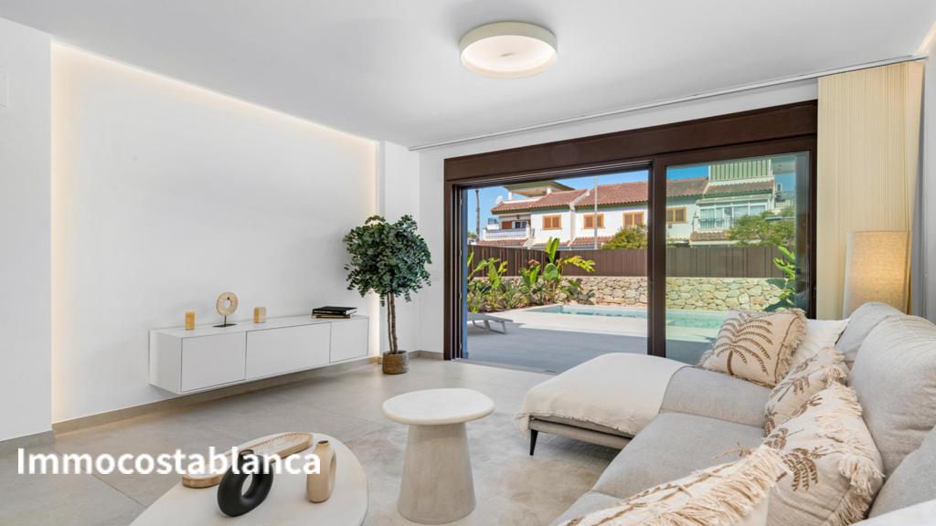 Вилла в Пилар-де-ла-Орададе, 264 м², 560 000 €, фото 4, объявление 36731616